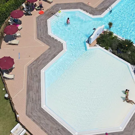 Rosa Dei Venti Aparthotel Vada