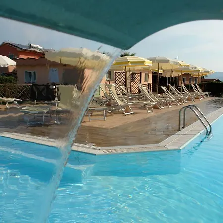 Aparthotel Rosa Dei Venti Vada